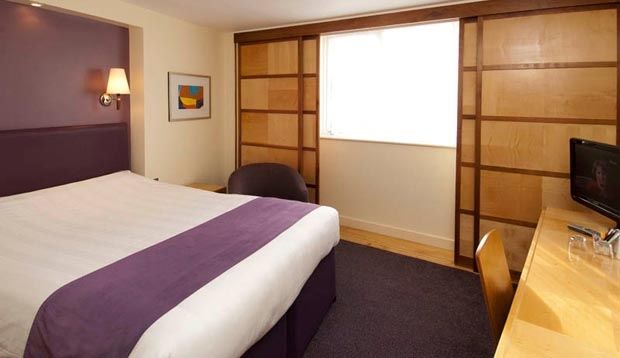 Milestone Peterborough Hotel A1M, Sure Hotel Collection By Best Western 스틸턴 외부 사진